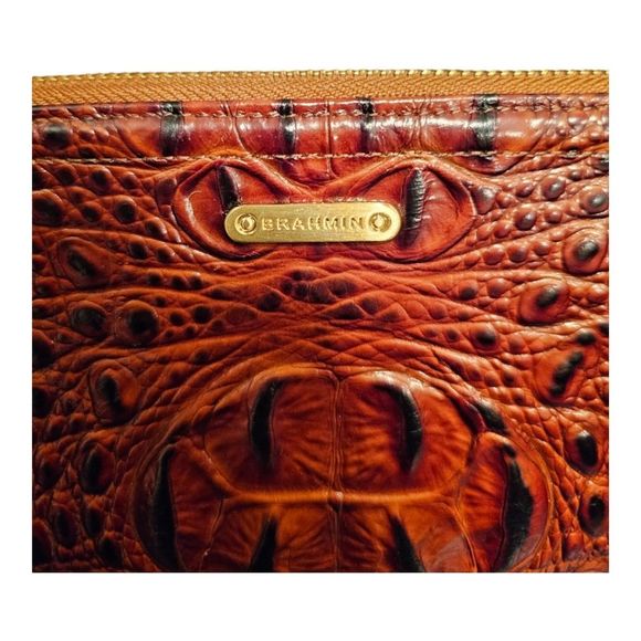 BRAHMIN Suri Brown Leather Pecan Croc Embossed Leather Zip Around Wallet Large - Picture 3 of 6